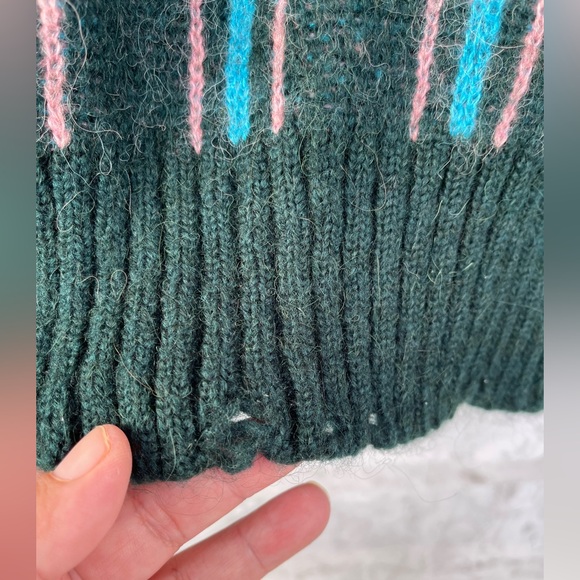 B.yu Italy Alpaca Blend Plaid Turtleneck – Dark Academia Forest Green Sweater - Picture 8 of 10